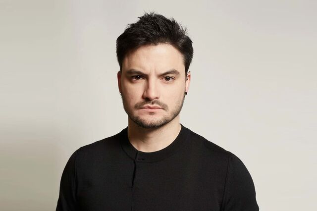 Felipe Neto, um livro surpreendente