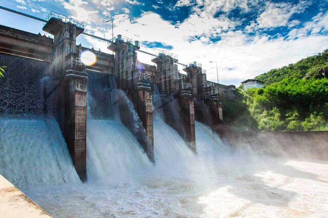 Endesa compra 34 centrais hídricas (algumas das quais chegou a deter) à Acciona por mil milhões