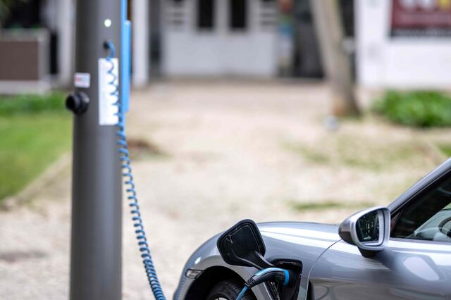 Galp quer transformar postes de iluminação pública em carregadores de veículos elétricos
