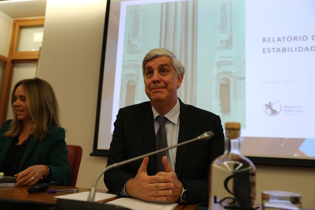 BdP avisa que uma política 'expansionista' e atrasos no PRR podem condicionar economia