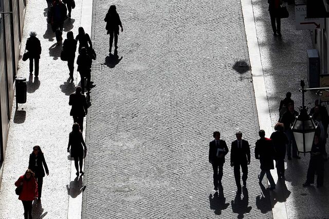 Taxa de desemprego desce para 6,2% em janeiro