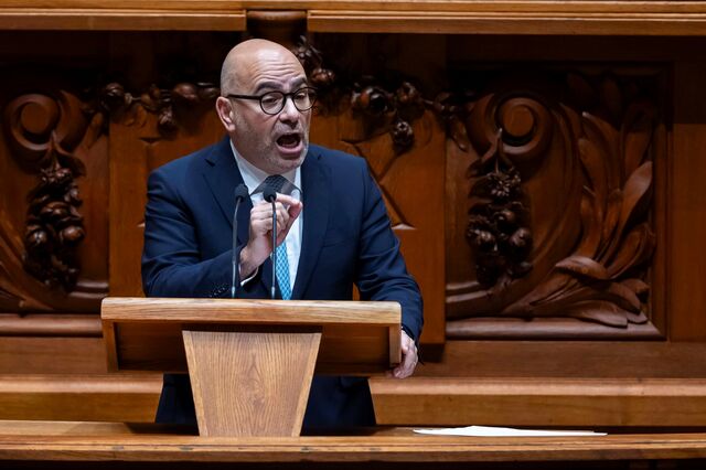 IVA na construção a 6% vai reduzir custos em pelo menos 10%, diz o Governo 