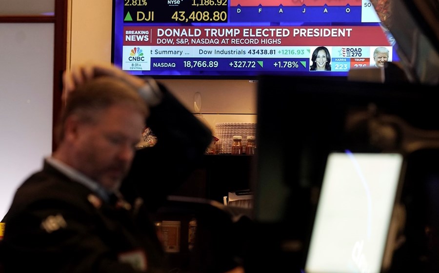 O candidato republicano venceu as eleições nos Estados Unidos e em Wall Street o dia foi de recordes ao contrário das bolsas europeias.