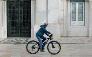 Alternativas ao automóvel não têm sido convincentes