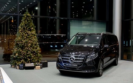 Concessionário Mercedes no Porto oferece férias a quem comprar carro neste Natal 