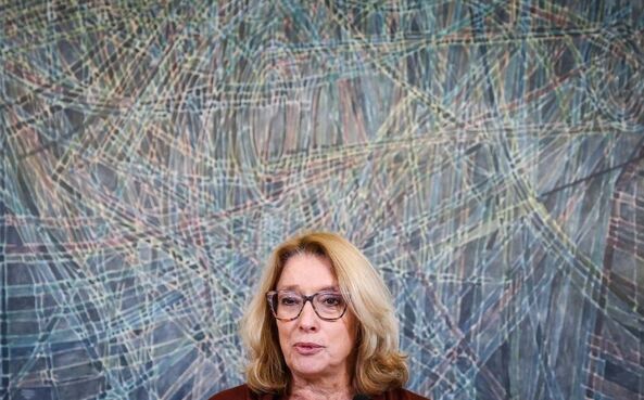 A ministra do Trabalho não conseguiu um acordo tripartido.