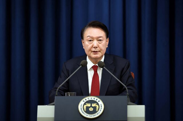 Presidente da Coreia do Sul cede ao Parlamento e levanta lei marcial