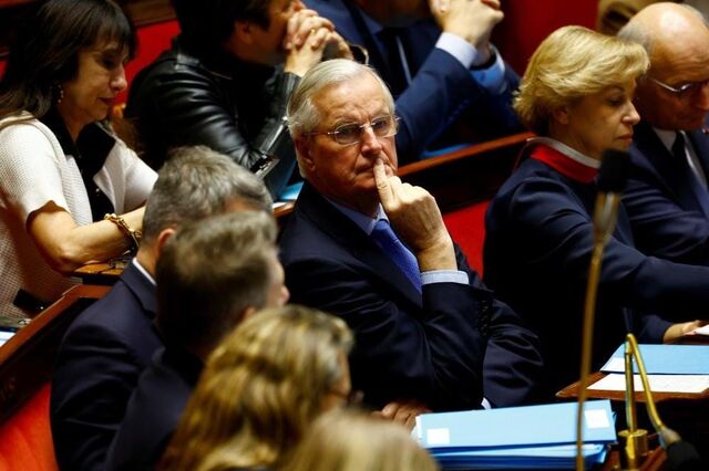 Os cinco cenários prováveis da crise política em França 