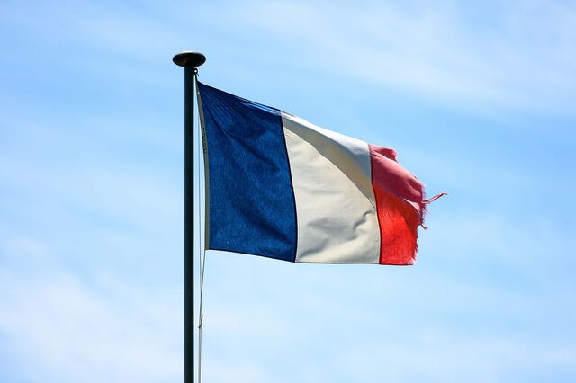 Inflação francesa abranda mais do que o esperado e cifra-se em 0,6%