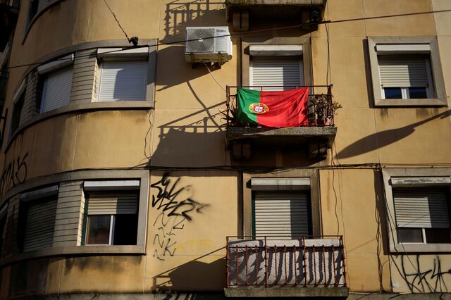 Excedente externo da economia diminui 397 milhões no arranque do ano