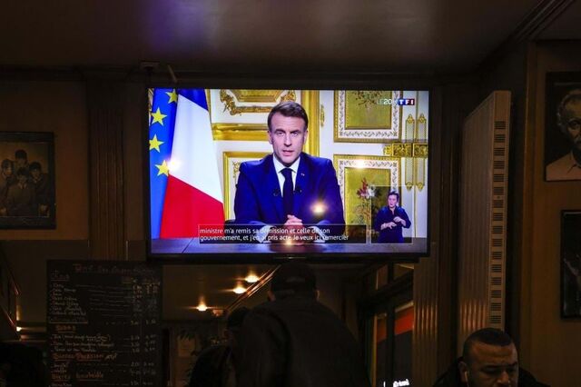 Macron anuncia novo primeiro-ministro francês sexta-feira de manhã