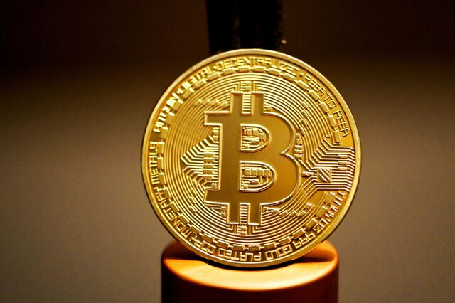 Holding de Trump vai angariar 2,2 mil milhões de euros para reserva de criptomoedas