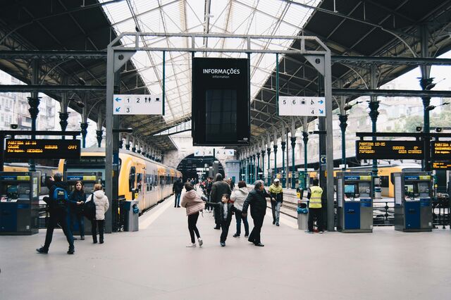 Há viagens de comboio grátis na UE para jovens de 18 anos. Candidaturas já estão abertas