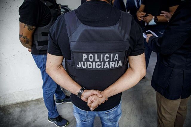 Nove detidos, um na Bélgica, por burla bancária em Portugal