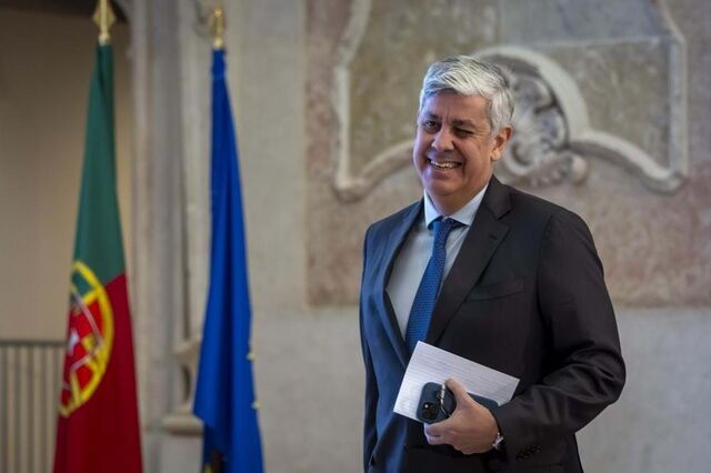 Centeno diz que Europa 'tem de sair do lugar do passageiro e tomar o volante'