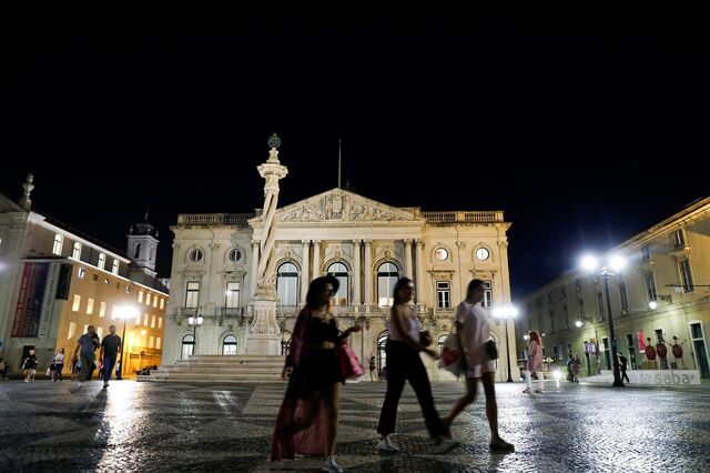 Vigilantes da Câmara de Lisboa sem subsídio de Natal