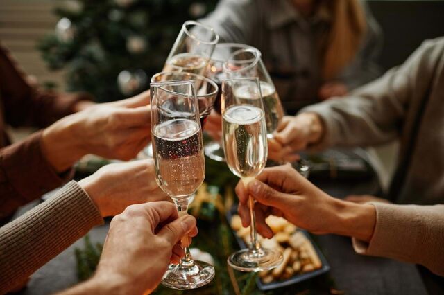 Vinhos espumantes na UE 'entornam' em 2023. Portugal é o quinto maior produtor
