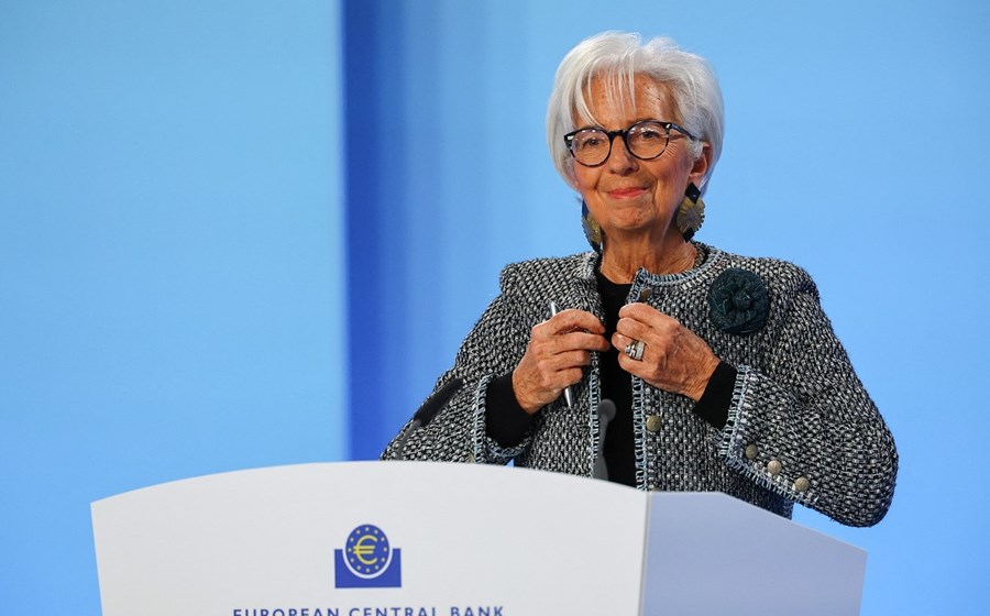 Christine Lagarde, presidente do BCE, na conferência de imprensa, após a reunião       do conselho de governadores.