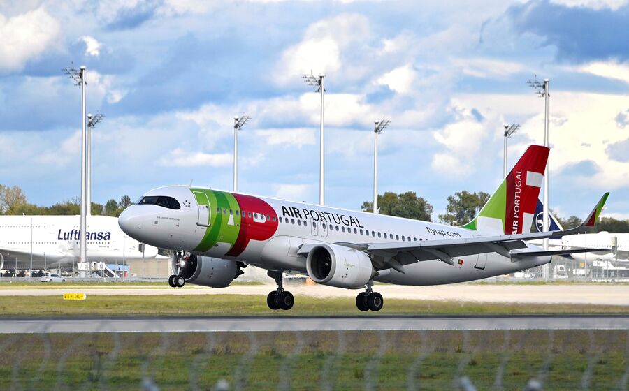 aeroporto aviação avião aviões viagens viagem turistas sata tap