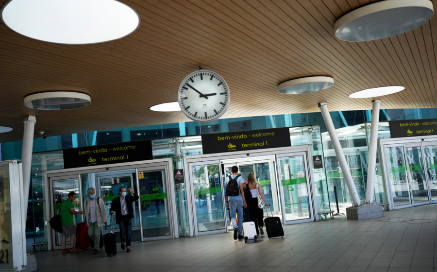 aeroporto aviação avião aviões viagens viagem turistas sata tap