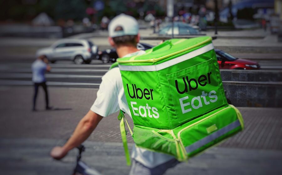 A Uber já detém 20% da alemã Delivery Hero e quer comprar o resto.