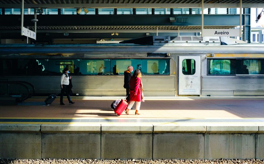 Comissão Europeia lança passes gratuitos para jovens nascidos entre julho de 2007 e junho de 2008.