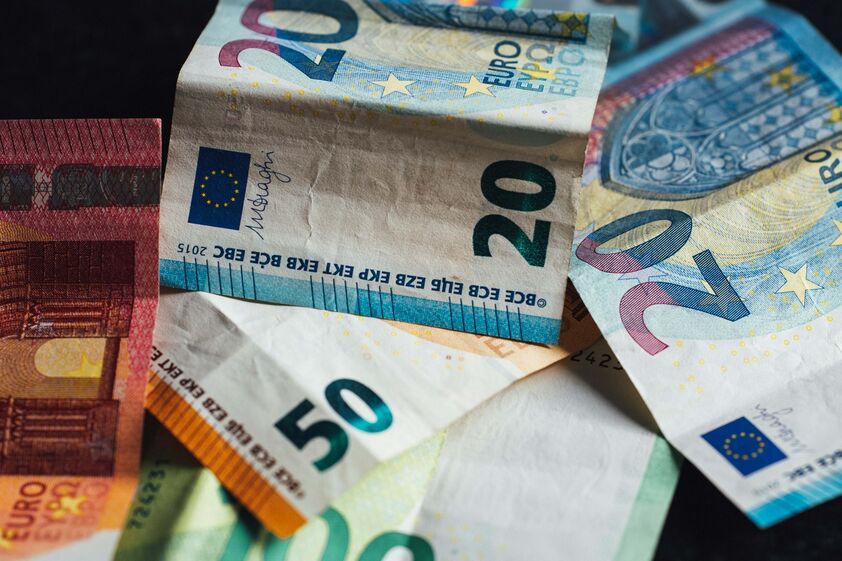 euros dinheiros notas moedas