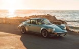 Porsche celebra 50 anos de 911 Turbo com exposição e relógio