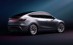 Vendas de elétricos aceleram. Y trava queda da Tesla