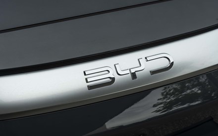 BYD carrega baterias elétricas tão rápido quanto atesta um depósito de combustível