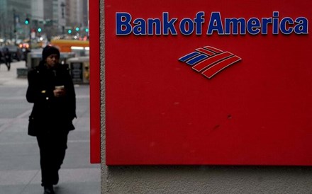 Lucros do Bank of America sobem 2,3% para 26.414 milhões em 2024