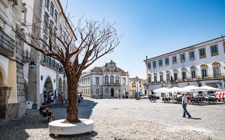 Proposta de taxa turística de 1,5 euros em Évora entra em consulta pública