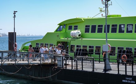 AMT recomenda renegociação da concessão da ligação fluvial Setúbal/Troia