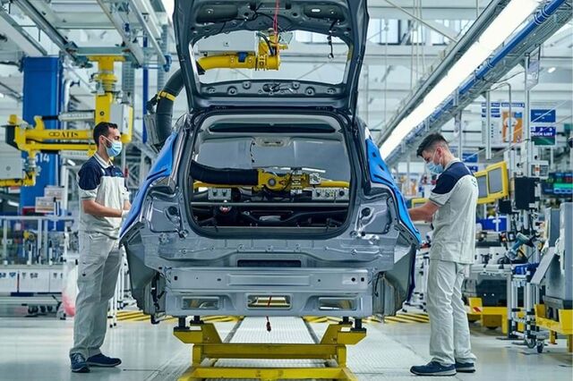 Produção de automóveis da Stellantis em Itália caiu para mínimo de 68 anos