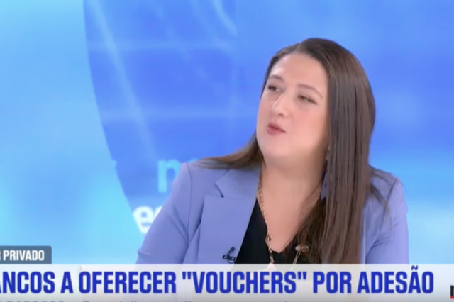 'É essencial perceber o custo de abrir uma conta bancária e a sua utilização'