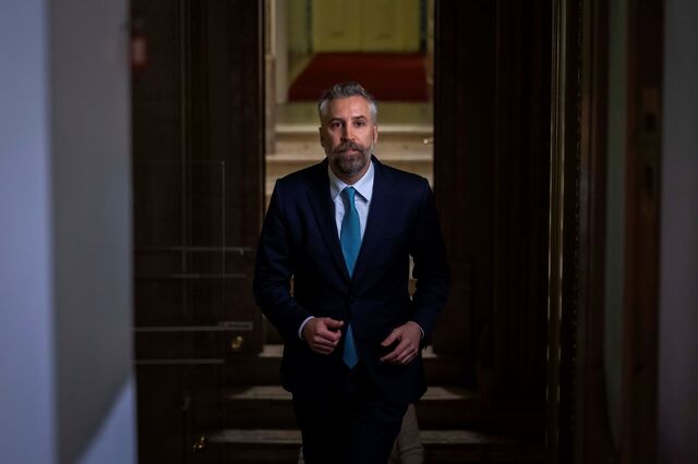 Pedro Nuno respeita opção de Centeno e diz que PS apoiará candidato 'bem melhor' do que direita