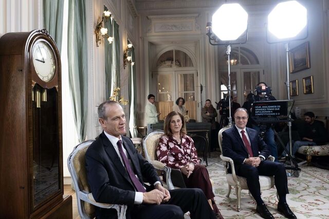A  internacionalização em três andamentos 