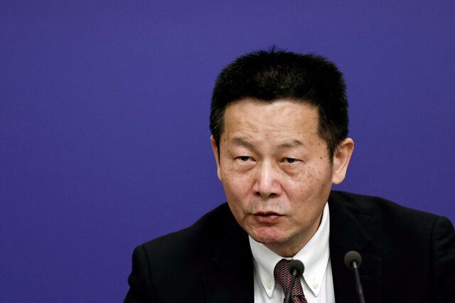 China ordena fundos a comprar mais em ações para dinamizar mercados
