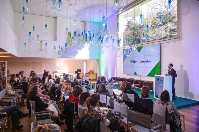 Prémio AGIR distinguiu projetos de inclusão para pessoas em situação de sem-abrigo