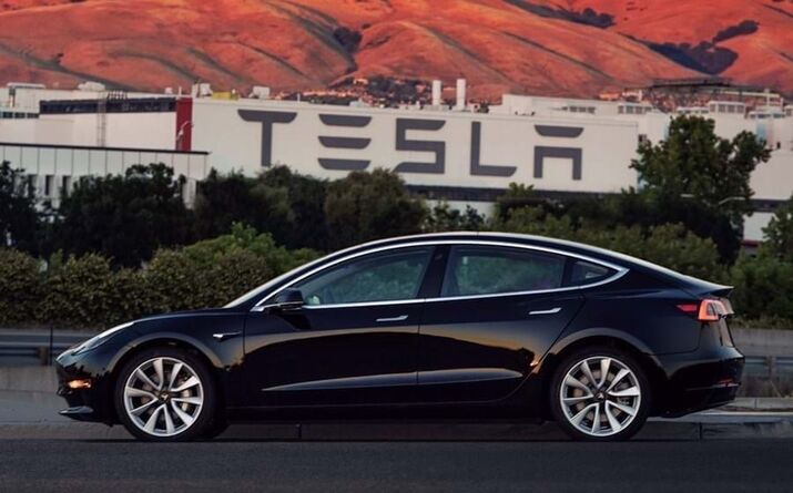 3.º Tesla Model 3