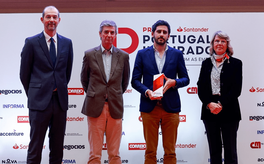 José Pedro Salema, Joaquim Pedro Torres, Daniel Portelo,  e Gabriela Cruz, na cerimónia de entrega do Prémio Portugal Inspirador em dezembro de 2024.