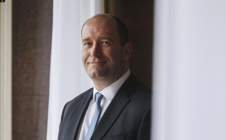 Malcom Smith, JP Morgan