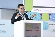 Pedro Oliveira, dean da Nova SBE, mostrou como a inovação pode ser acelerada através da inteligência artificial.