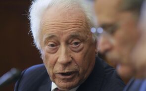 Carlos Costa, antigo Governador do Banco de Portugal, na Comissão de Orçamento e Finanças em Fevereiro de 2025