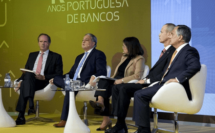 Grandes bancos com lucros recorde de 5 mil milhões