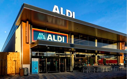 Aldi testa cobrança de 12 euros só para entrar numa das suas lojas 