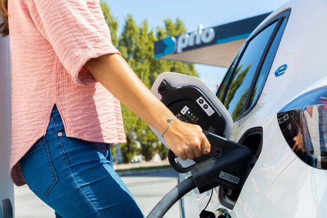 Uma vasta gama de soluções que respondem às necessidades dos utilizadores de veículos elétricos