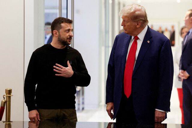 EUA e Ucrânia chegam a acordo sobre recursos. Zelensky visita Casa Branca na sexta-feira  