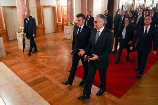 Macron esteve uma hora no parlamento português e destacou amizade entre os dois países