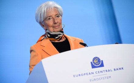 Juros do BCE vão considerar 'grande aumento nos gastos com defesa', diz Lagarde